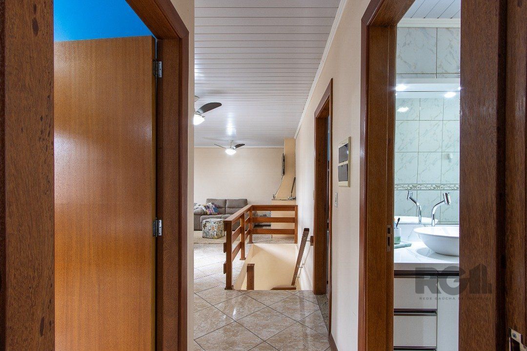 Casa à venda com 3 quartos, 250m² - Foto 40