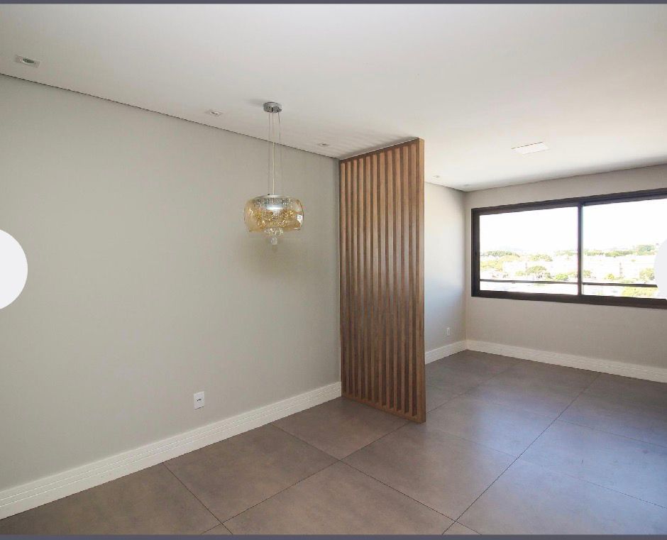 Apartamento 3 dormitórios no bairro Camaquã