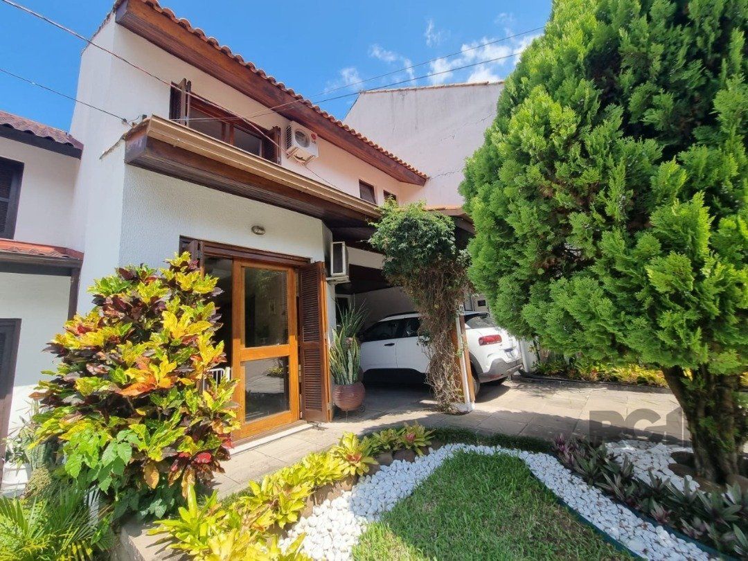 Casa de Condomínio à venda com 3 quartos, 105m² - Foto 1