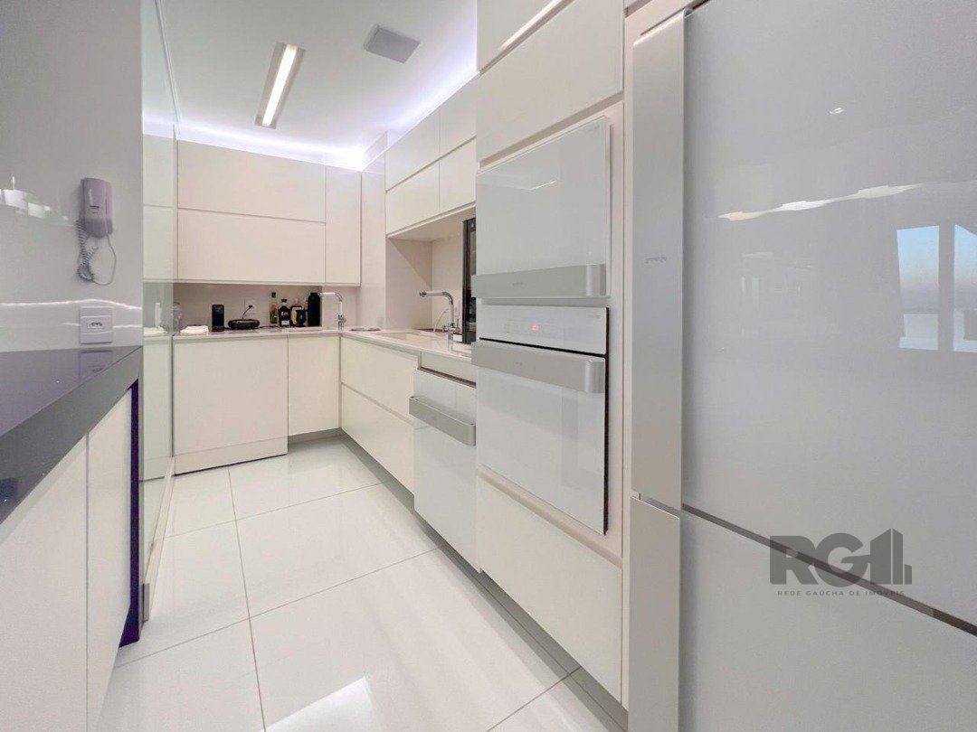 Apartamento à venda com 1 quarto, 112m² - Foto 47