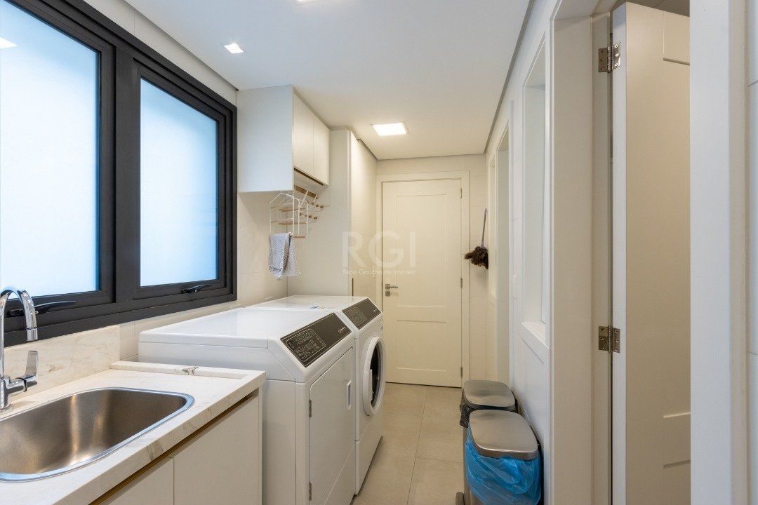 Apartamento à venda com 3 quartos, 256m² - Foto 30
