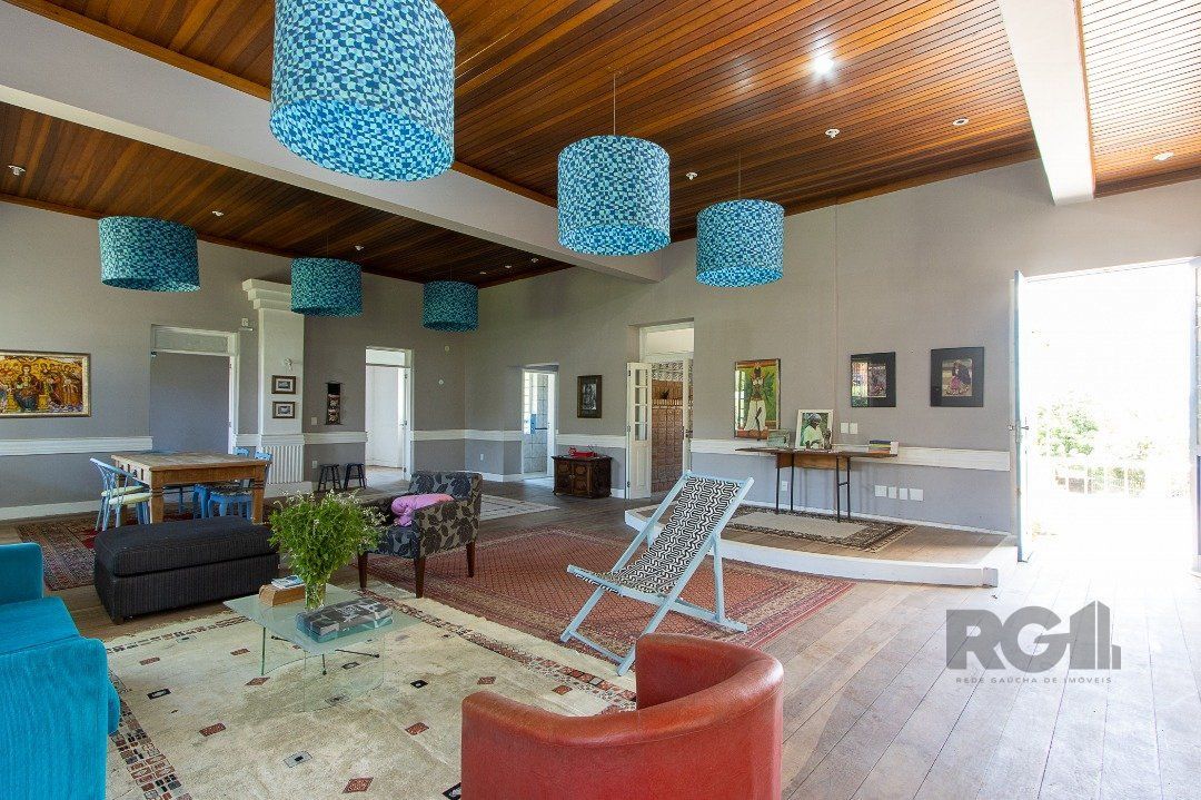 Casa à venda com 3 quartos, 239m² - Foto 6
