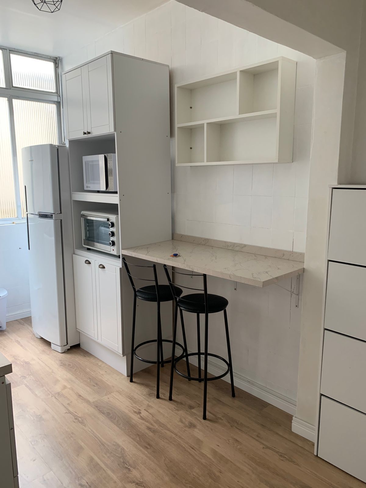 JKZÃO Garden , amplo com sacada e area de serviços e semi mobiliado