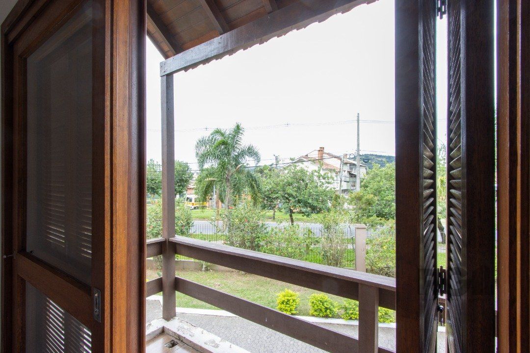 Casa de Condomínio à venda com 3 quartos, 197m² - Foto 20