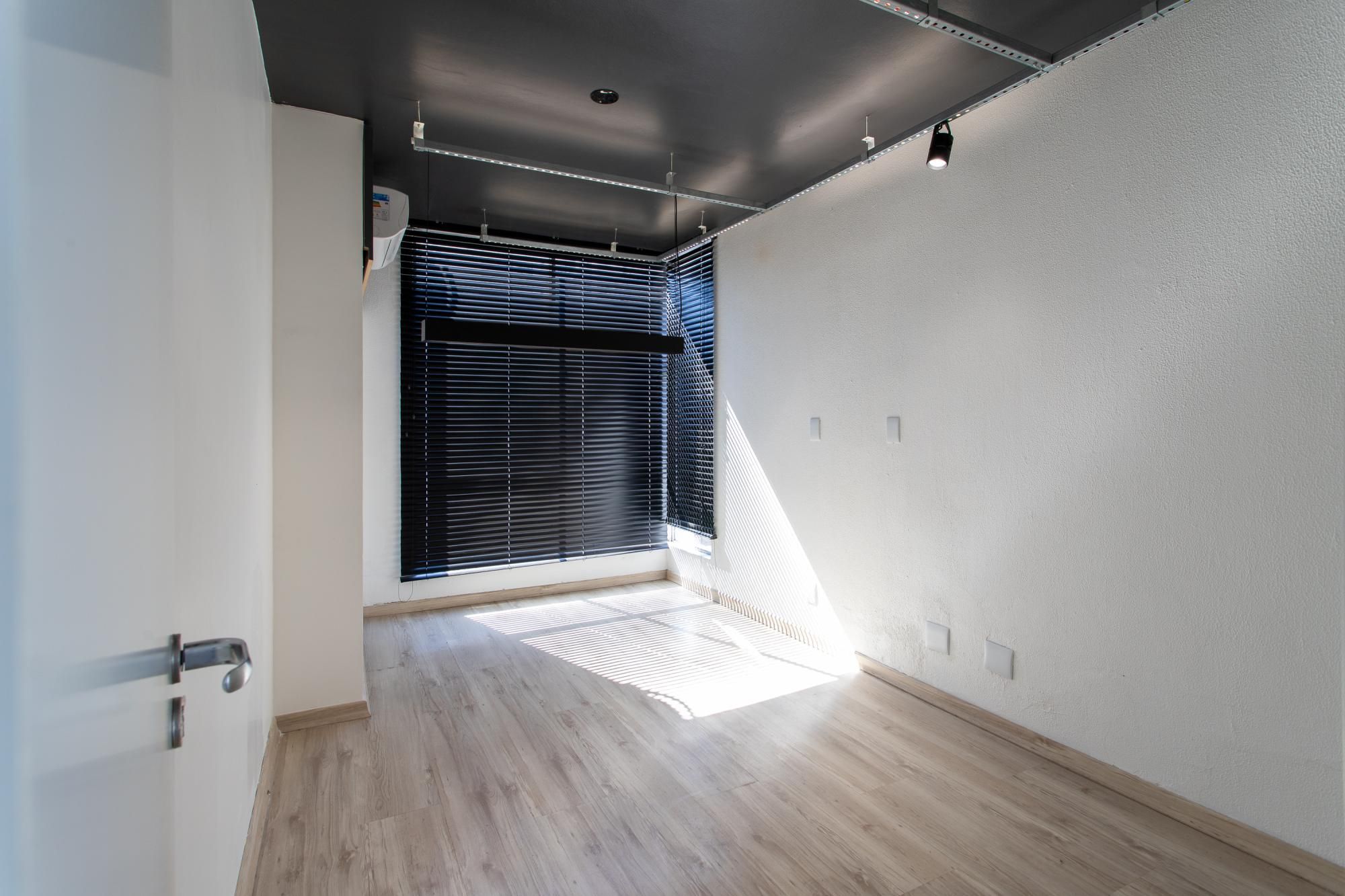 Prédio Inteiro à venda com 6 quartos, 68m² - Foto 16
