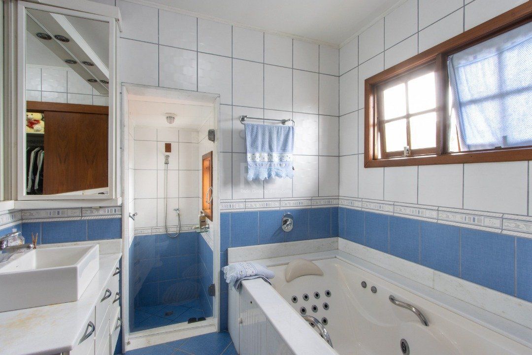 Casa de Condomínio à venda com 4 quartos, 184m² - Foto 29