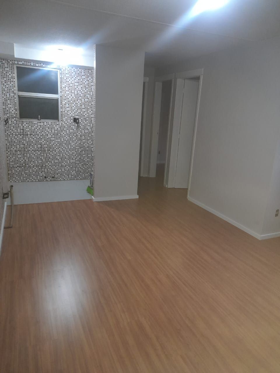Apartamento, 2 dormitórios no bairro Lomba do Pinheiro em Porto Alegre para Comprar