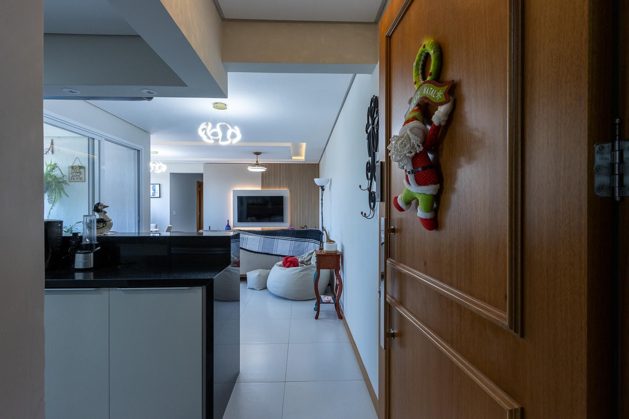 Apartamento | 3 Quartos | 1 Suíte | 103,29m2 Privativos | Vaga Dupla | Bairro Cristal
