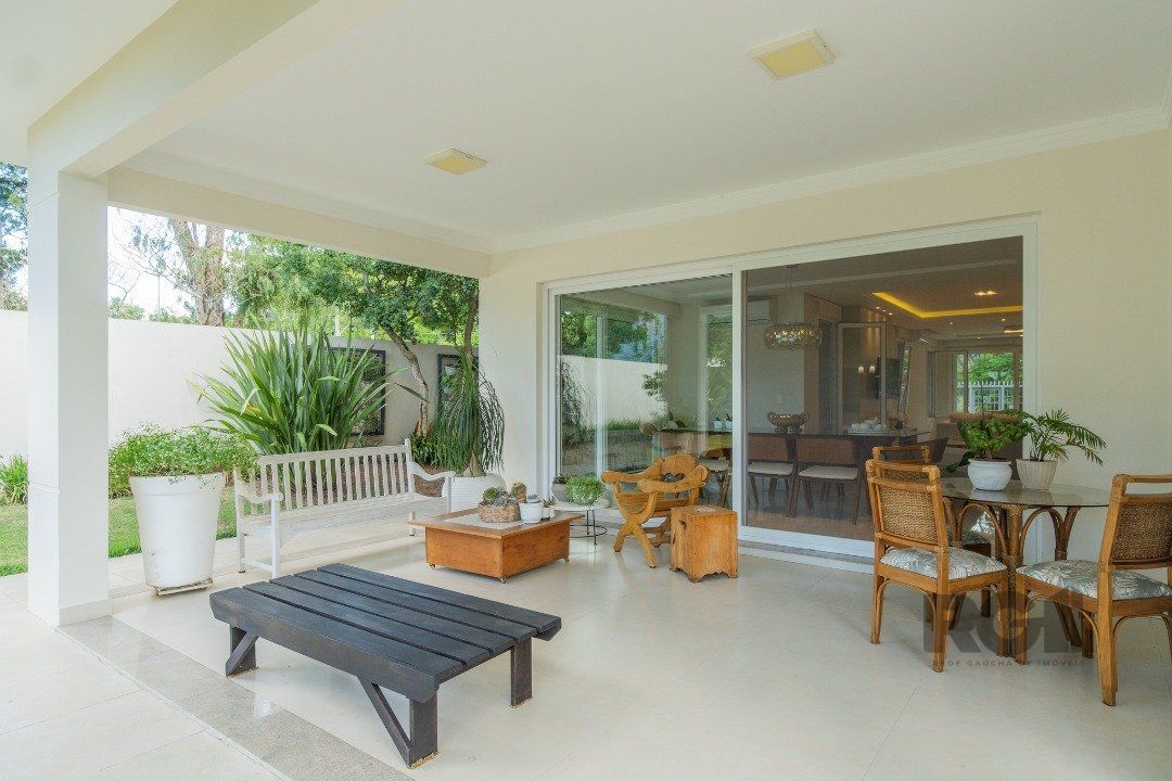 Casa à venda com 3 quartos, 358m² - Foto 52