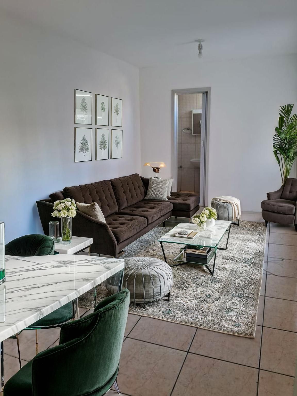 APARTAMENTO JK NO BAIRRO MENINO DEUS - 01 VAGA DE ESTACIONAMENTO - 25M² ÁREA PRIVATIVA