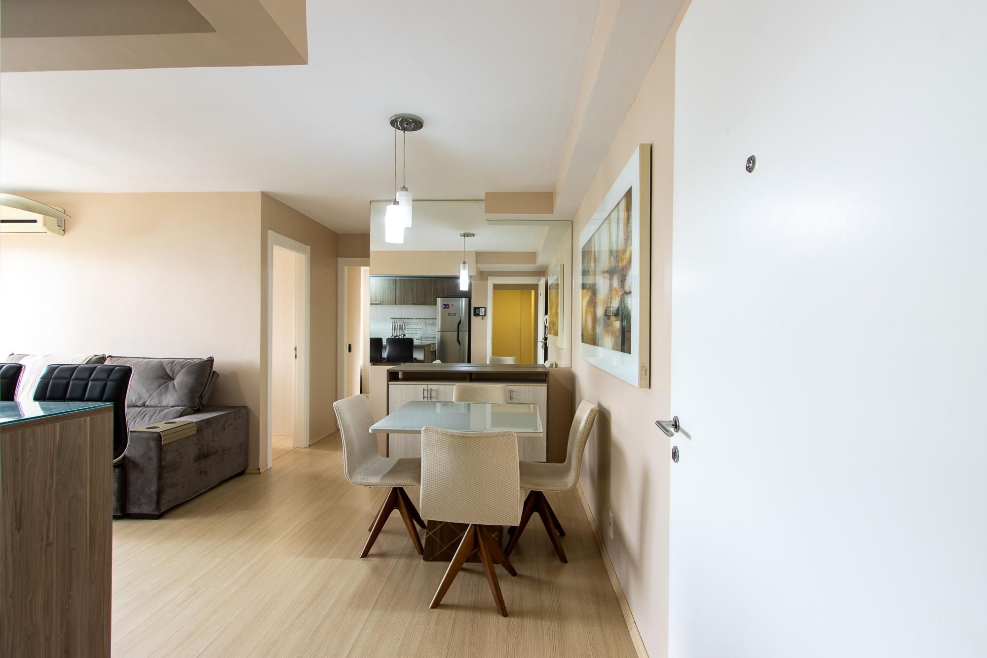 Apartamento 2 dormitórios no bairro Passo da Areia