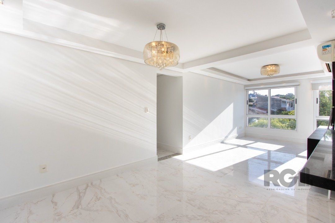 Apartamento à venda com 3 quartos, 102m² - Foto 2