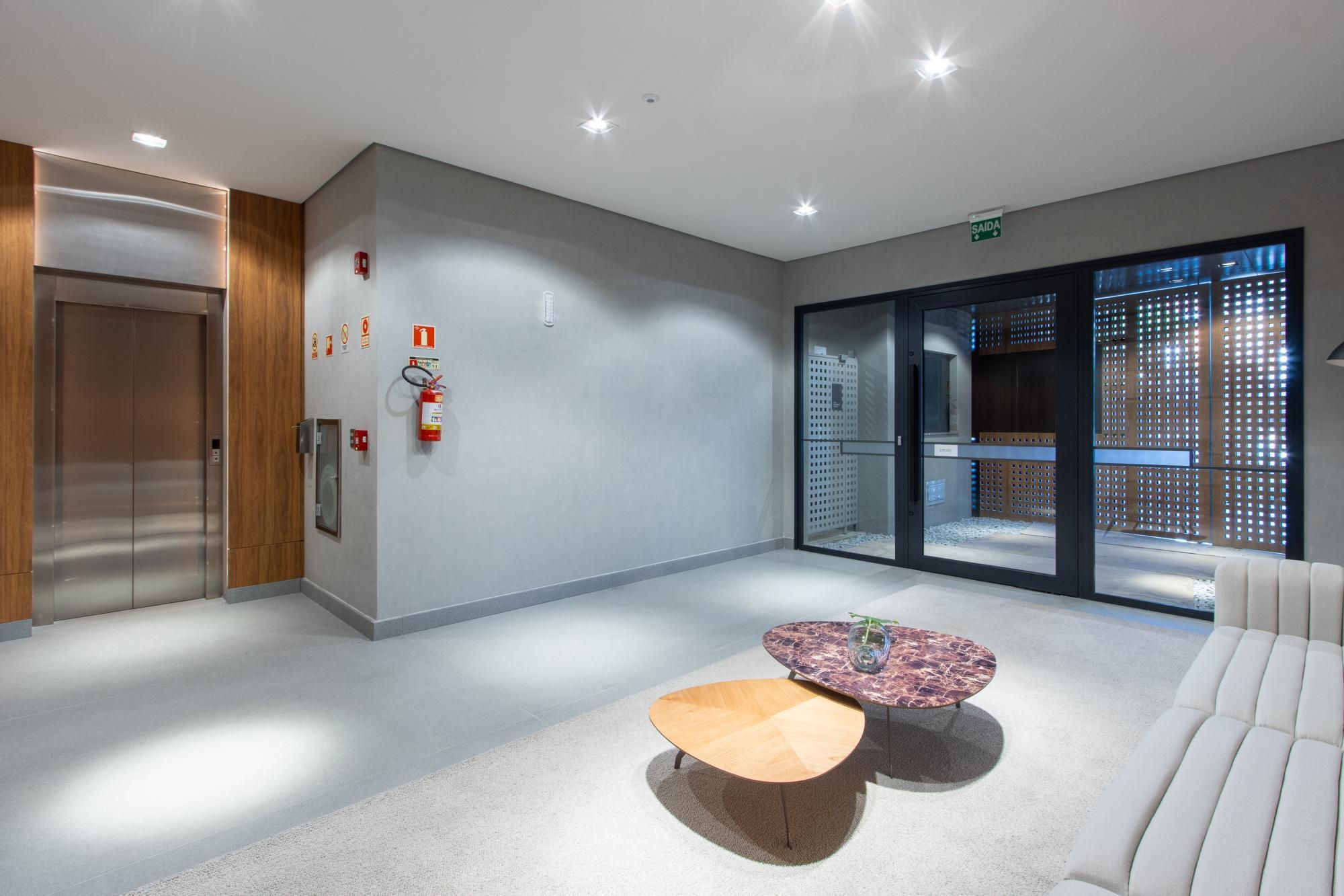 Apartamento à venda com 3 quartos, 209m² - Foto 43