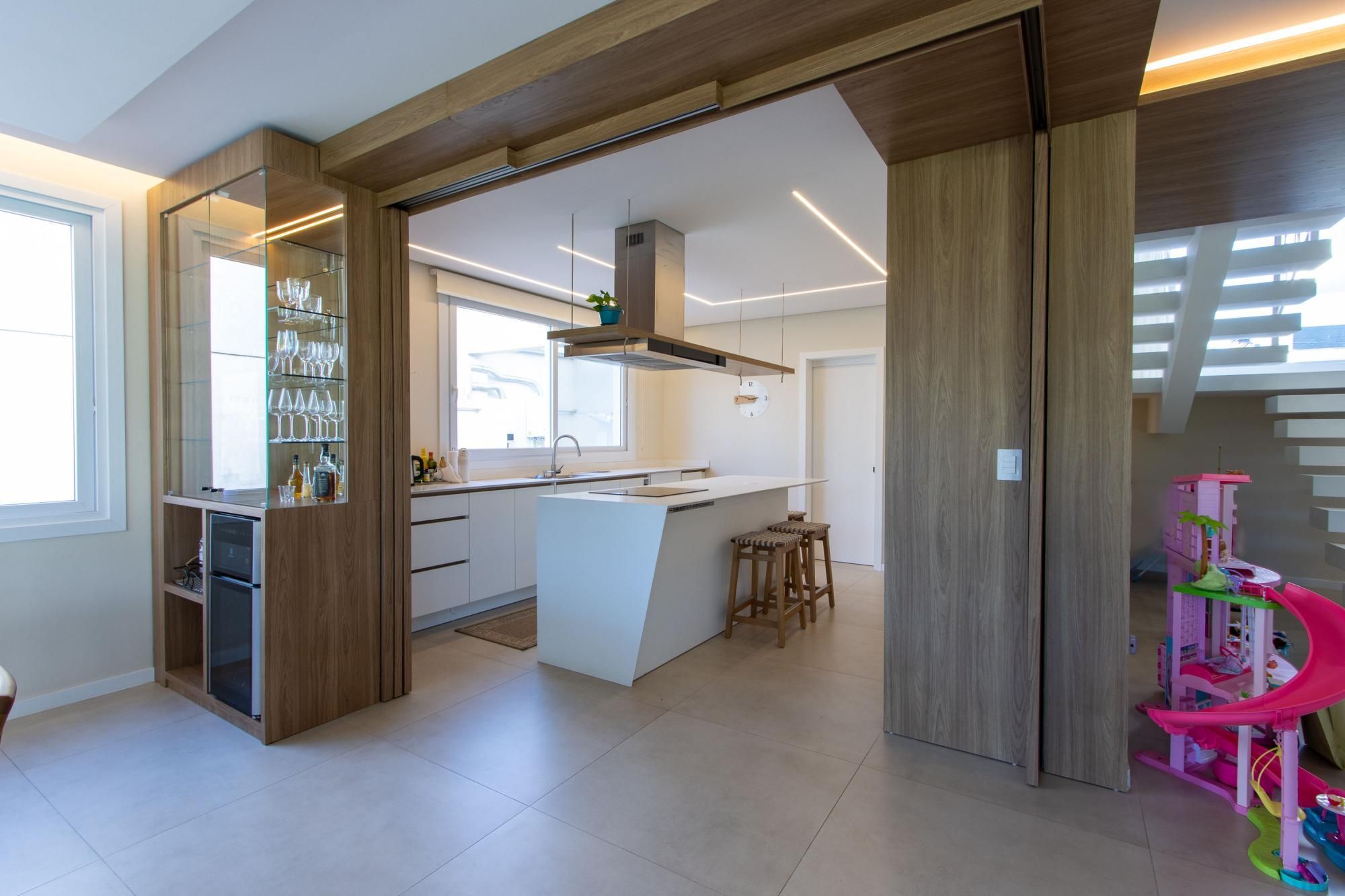 Casa de Condomínio à venda com 5 quartos, 318m² - Foto 11