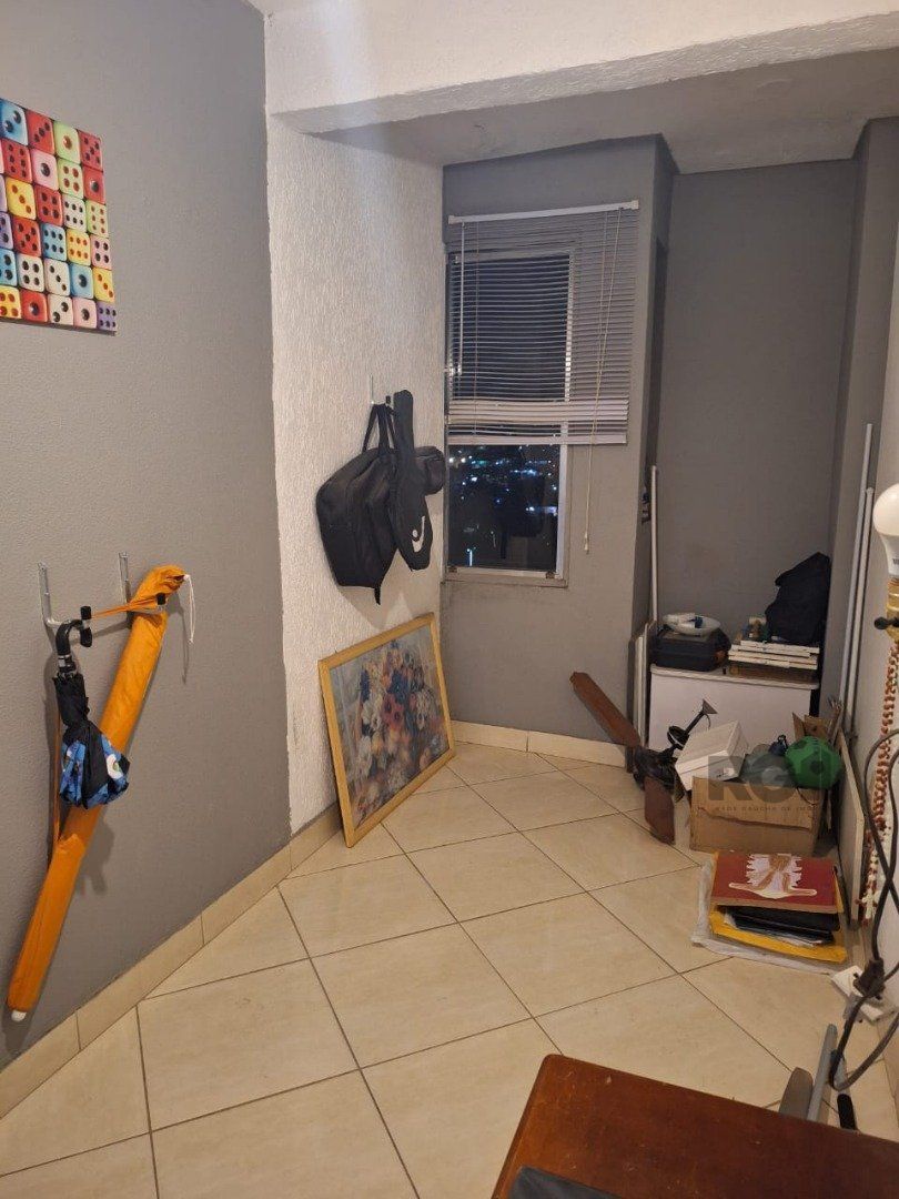 Apartamento à venda com 2 quartos, 75m² - Foto 28
