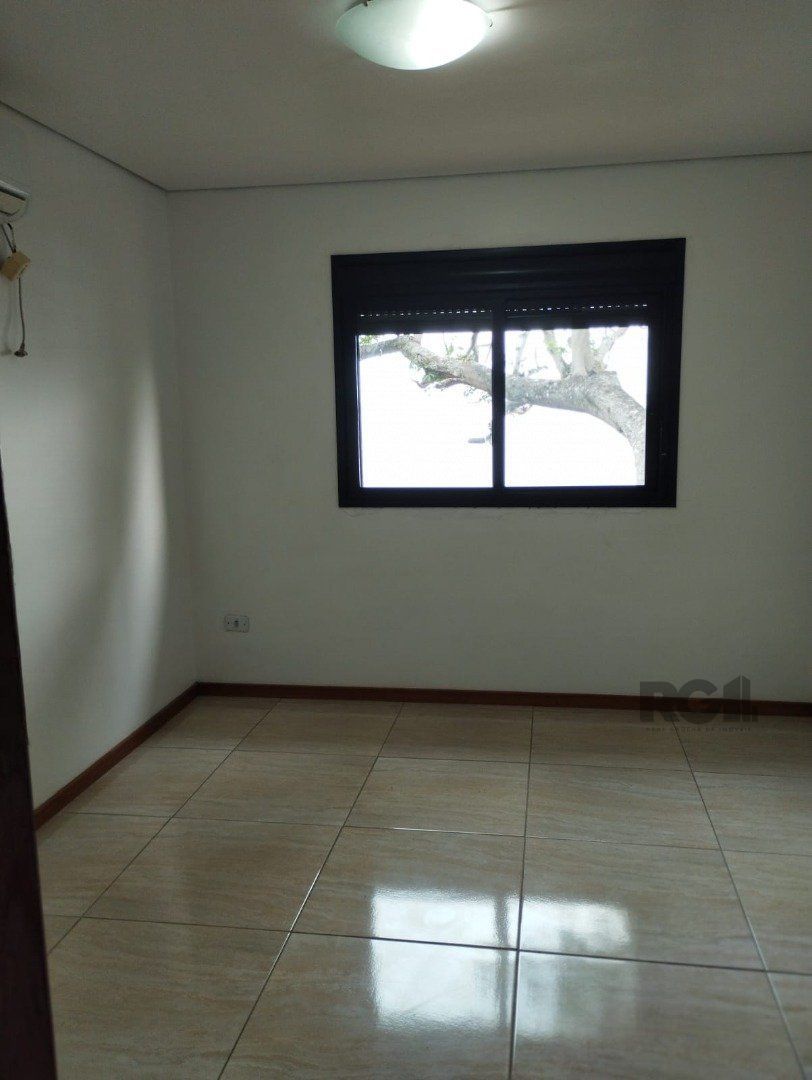Casa à venda com 2 quartos, 180m² - Foto 13
