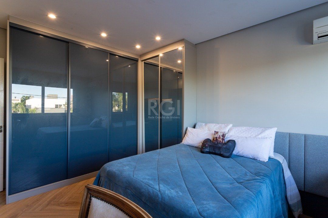 Casa à venda com 3 quartos, 320m² - Foto 46