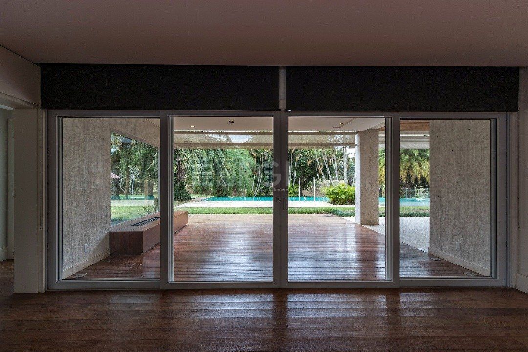 Casa de Condomínio à venda com 4 quartos, 664m² - Foto 24