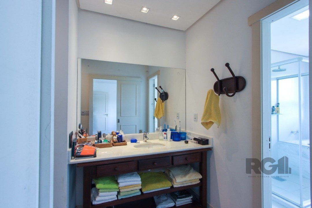 Casa de Condomínio à venda com 4 quartos, 341m² - Foto 47