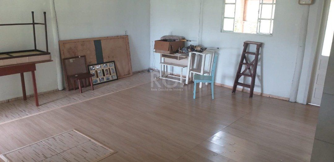 Casa à venda com 4 quartos, 121m² - Foto 28