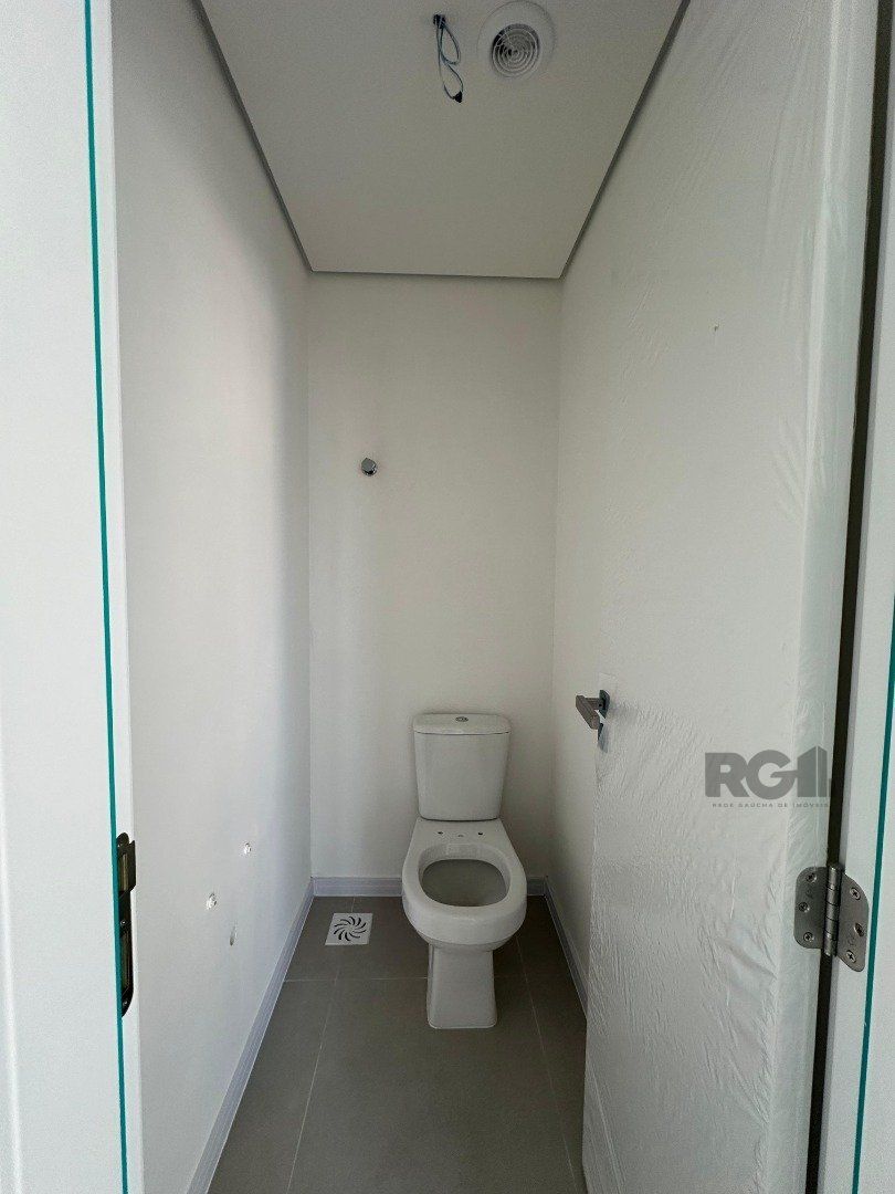 Apartamento à venda com 2 quartos, 62m² - Foto 29