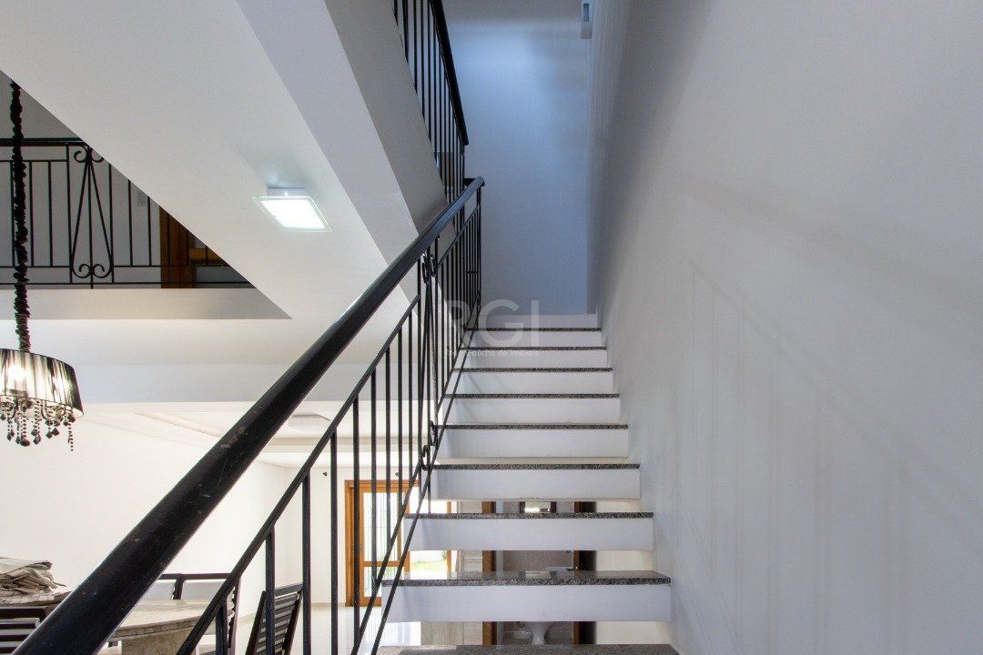 Casa à venda com 3 quartos, 204m² - Foto 23