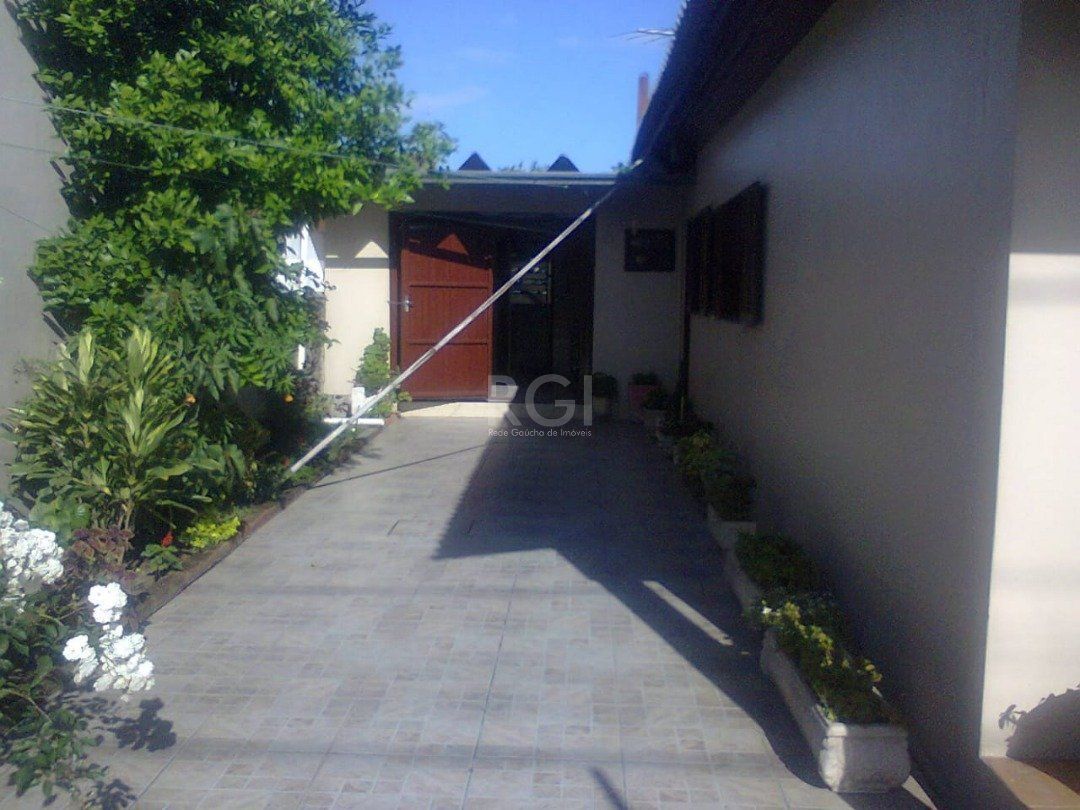 Casa à venda com 3 quartos, 134m² - Foto 9
