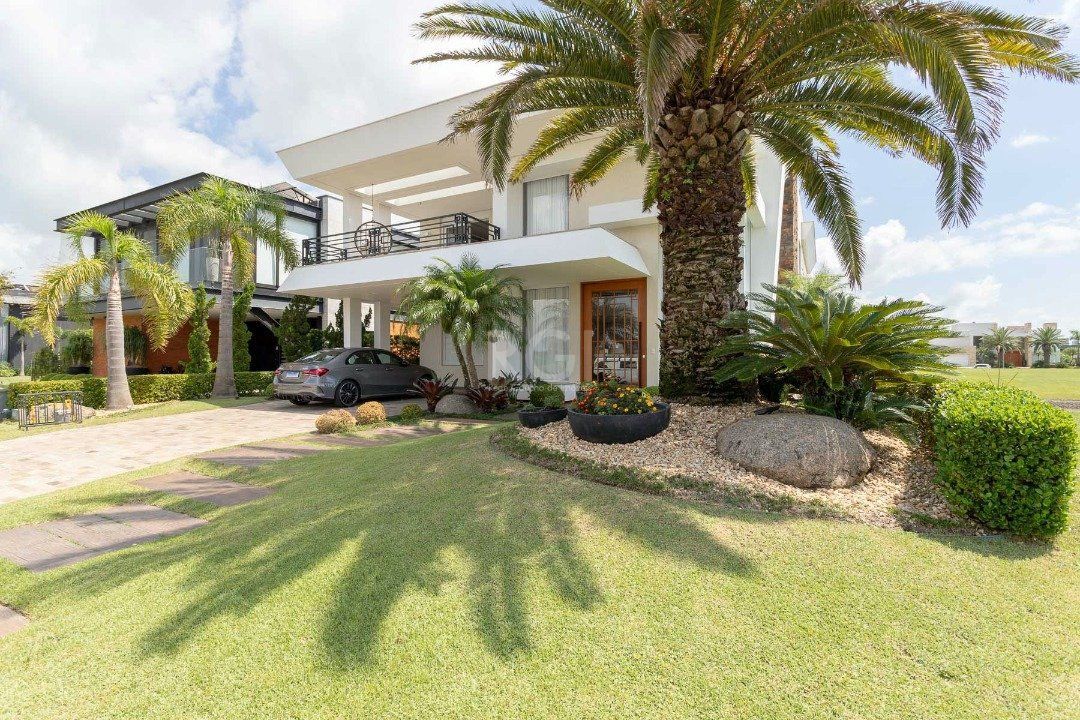 Casa de Condomínio à venda com 4 quartos, 519m² - Foto 1