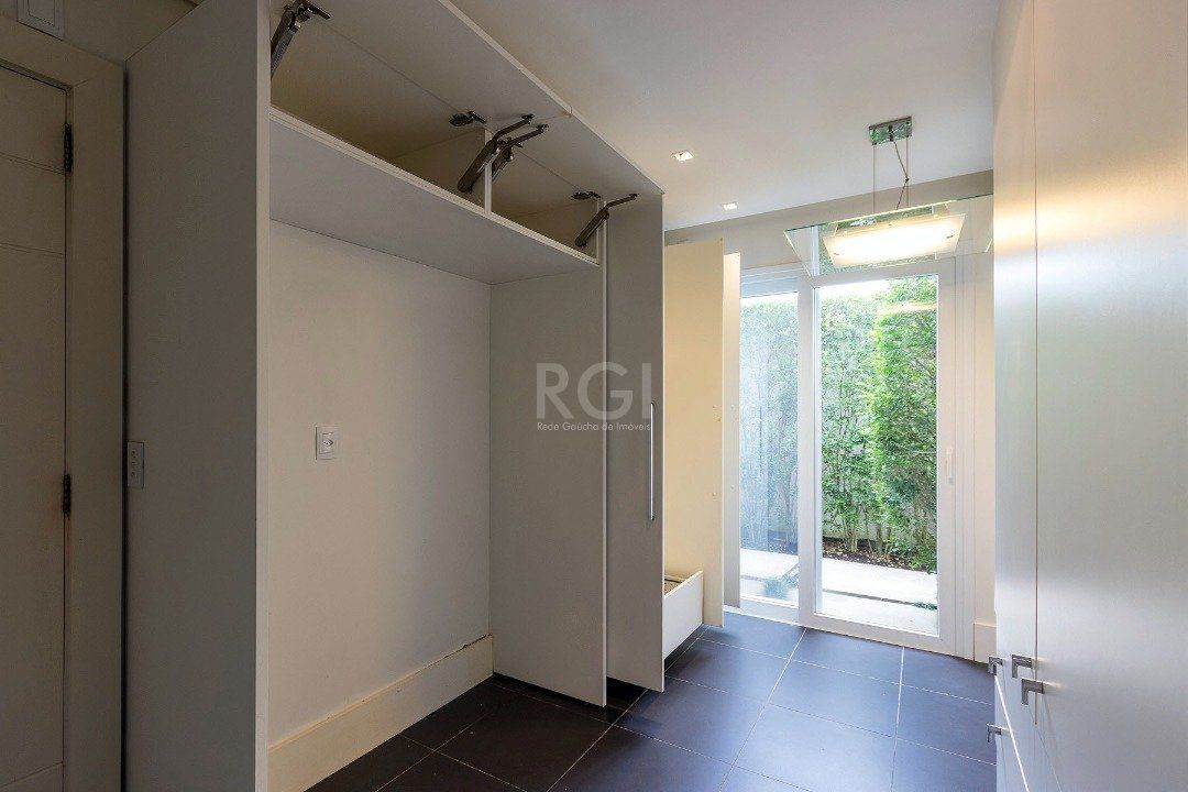 Casa de Condomínio à venda com 4 quartos, 664m² - Foto 16