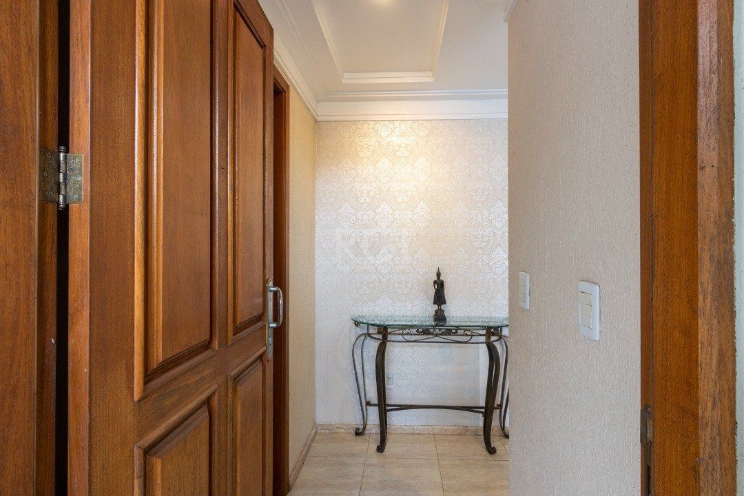 Casa de Condomínio à venda com 4 quartos, 334m² - Foto 7