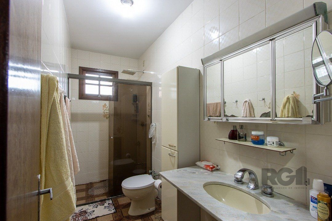 Casa, 3 quartos, 247 m² - Foto 37