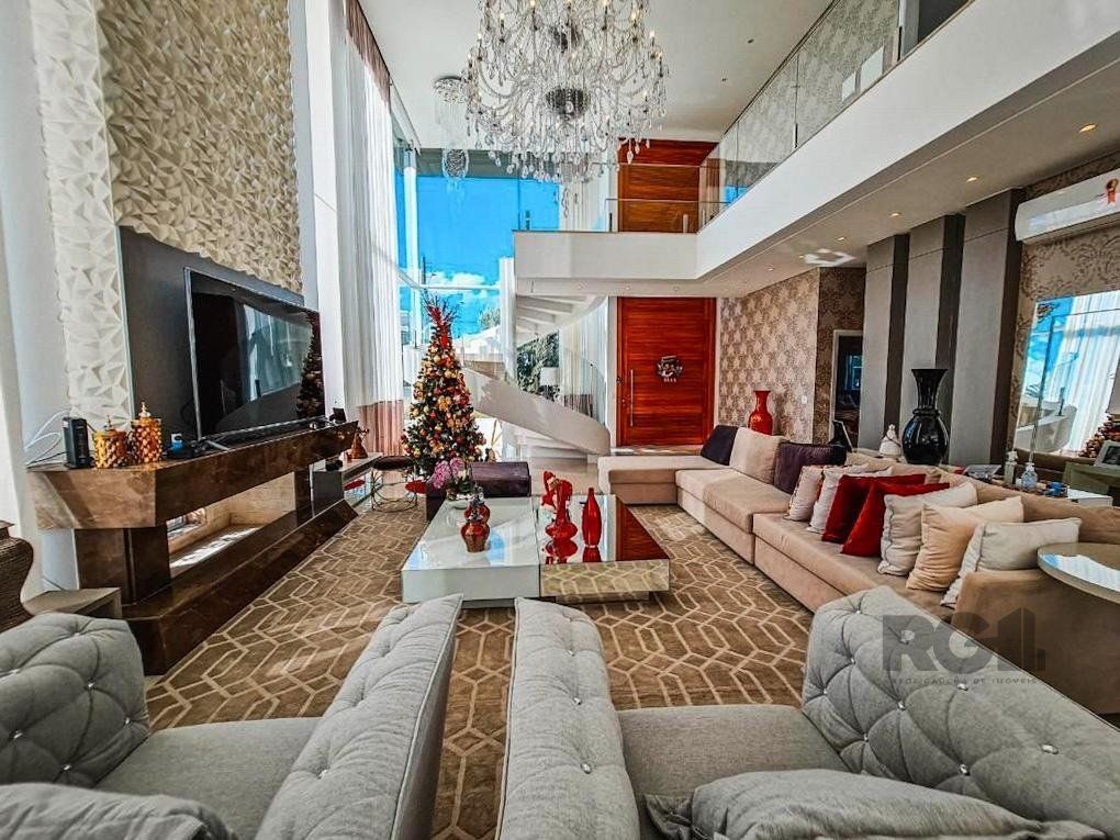Casa de Condomínio à venda com 5 quartos, 350m² - Foto 1