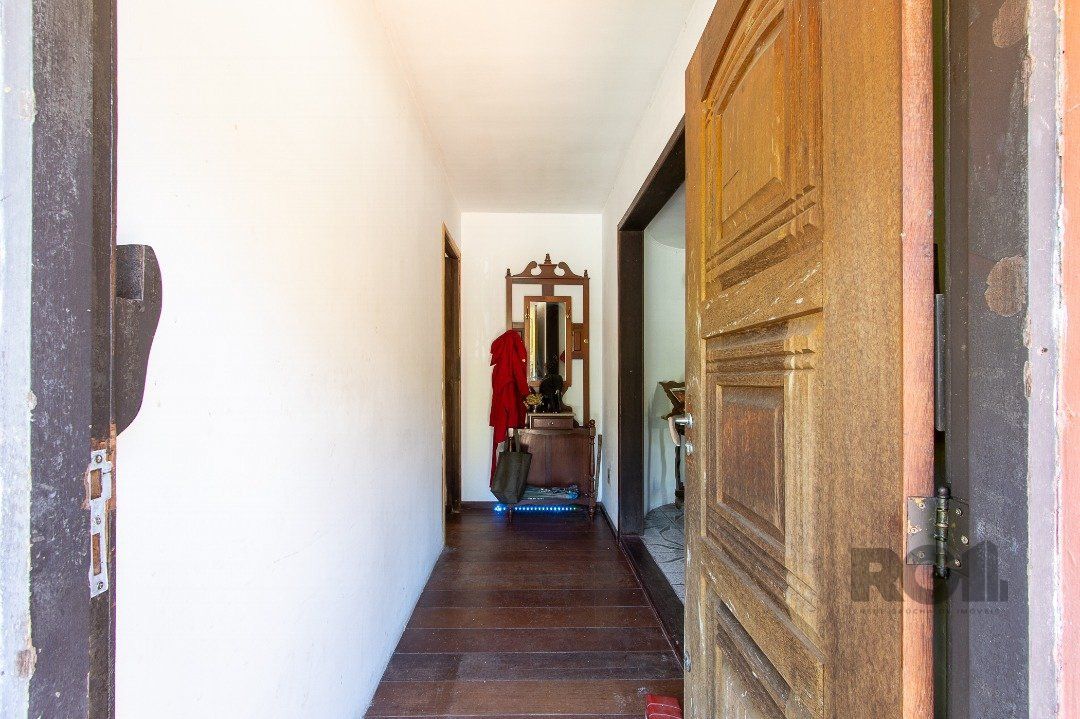 Casa à venda com 6 quartos, 572m² - Foto 5