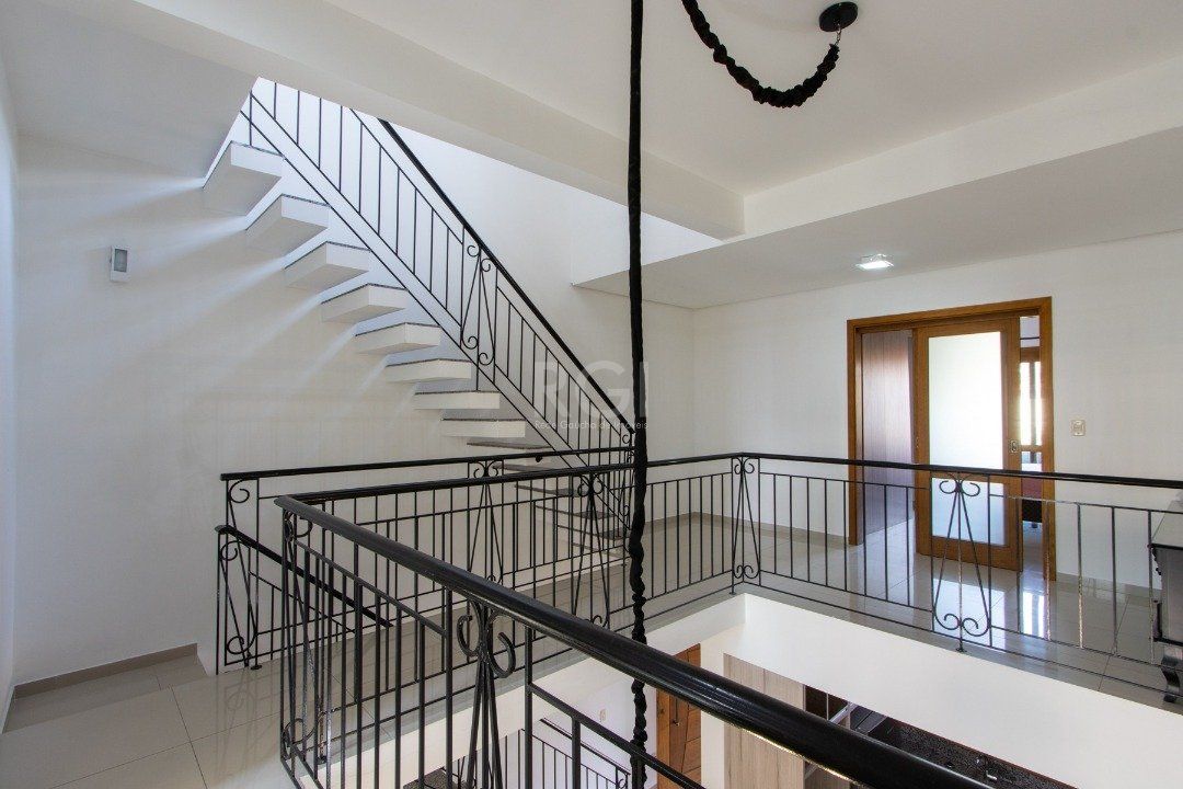 Casa à venda com 3 quartos, 204m² - Foto 24