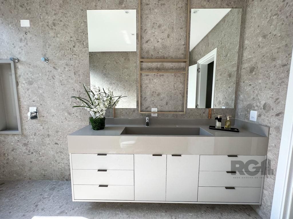 Casa, 4 quartos, 324 m² - Foto 44