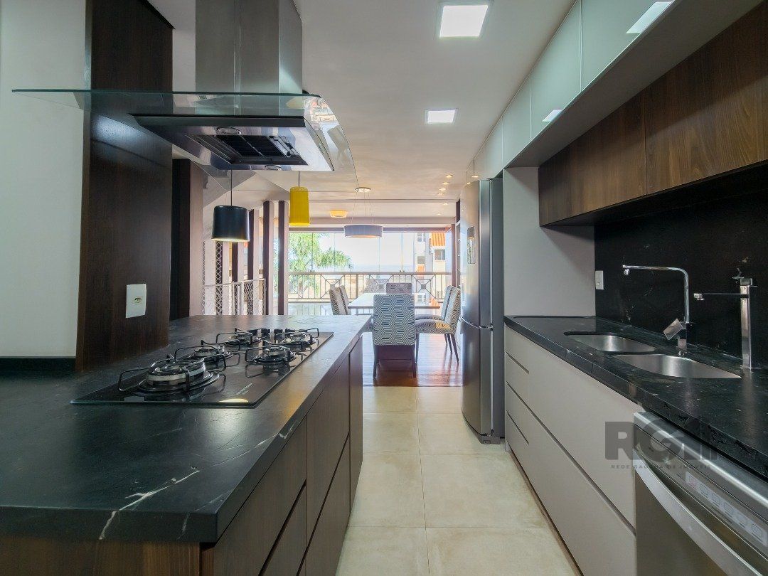 Casa de Condomínio à venda com 3 quartos, 239m² - Foto 10