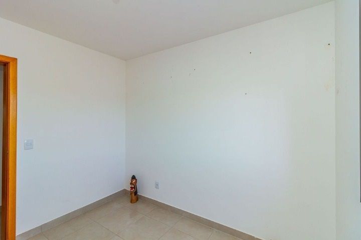 Apartamento à venda com 2 quartos, 61m² - Foto 15