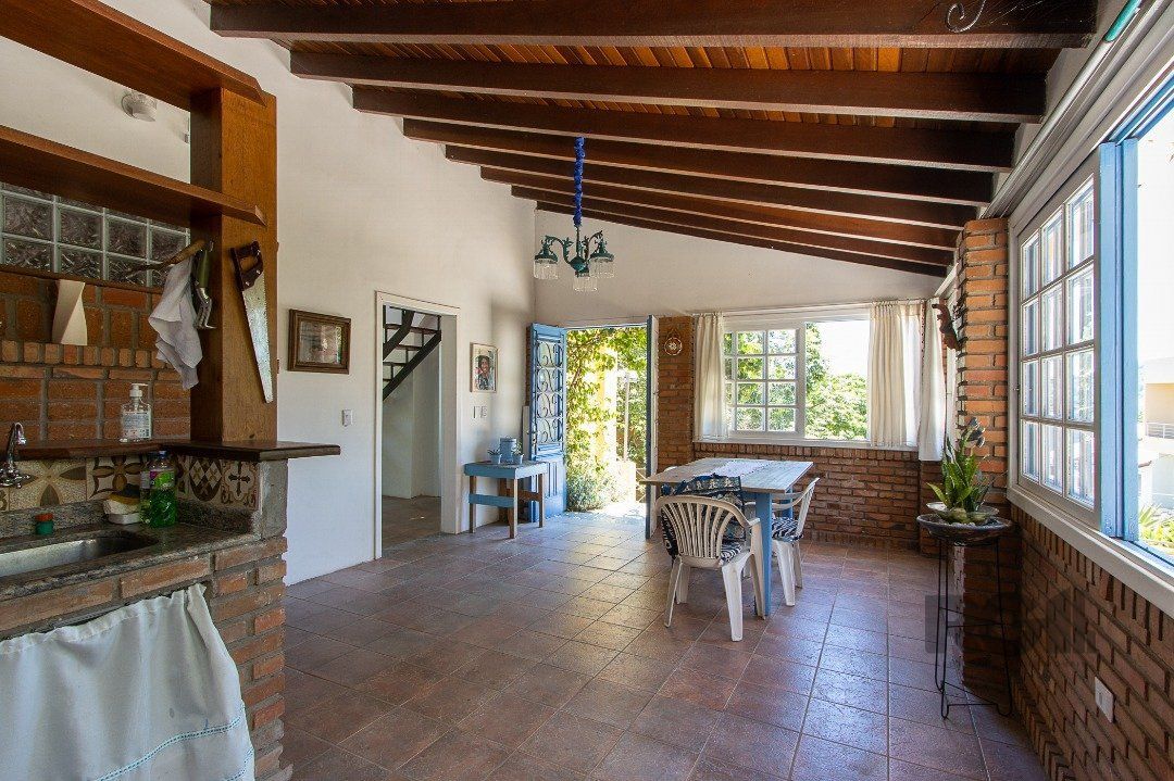 Casa à venda com 3 quartos, 239m² - Foto 24