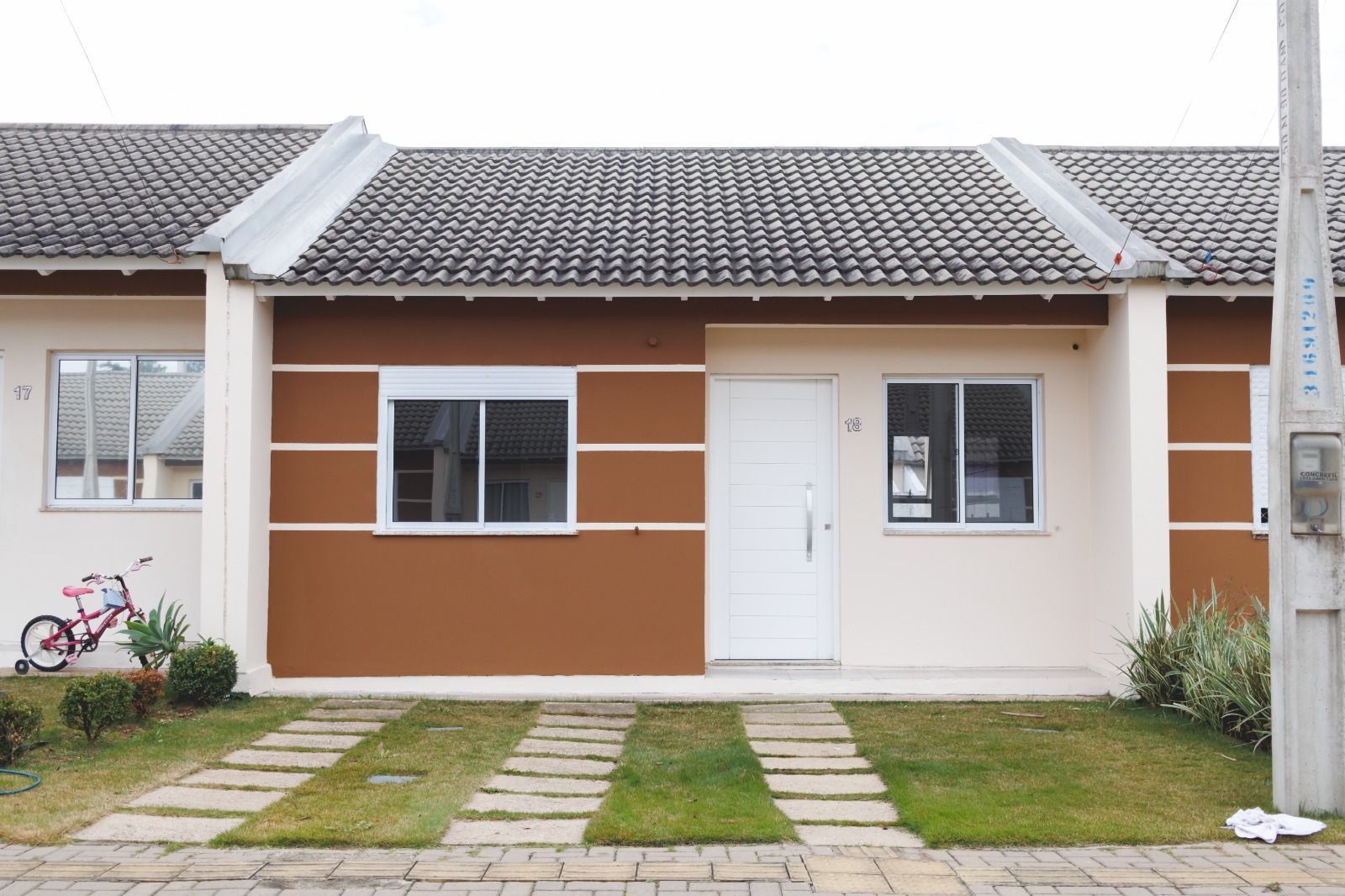 Casa à venda com 2 quartos, 45m² - Foto 26