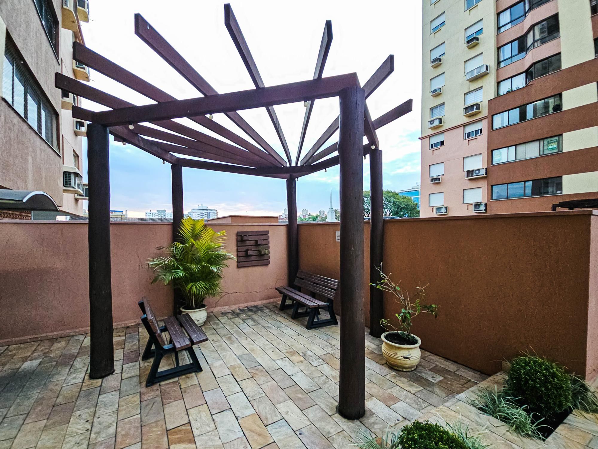 Apartamento à venda com 3 quartos, 99m² - Foto 22