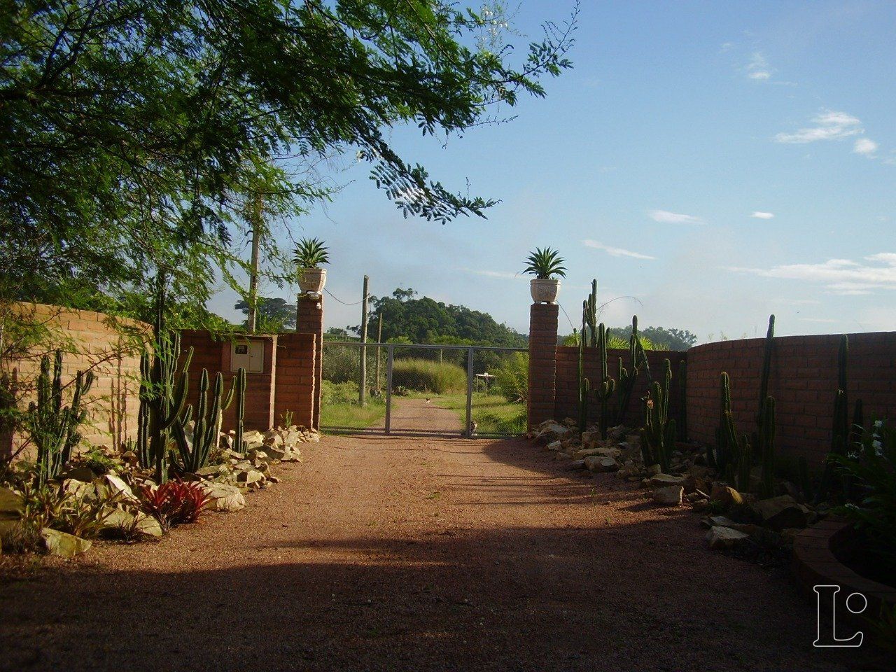 Sítio à venda com 2 quartos, 30000m² - Foto 2