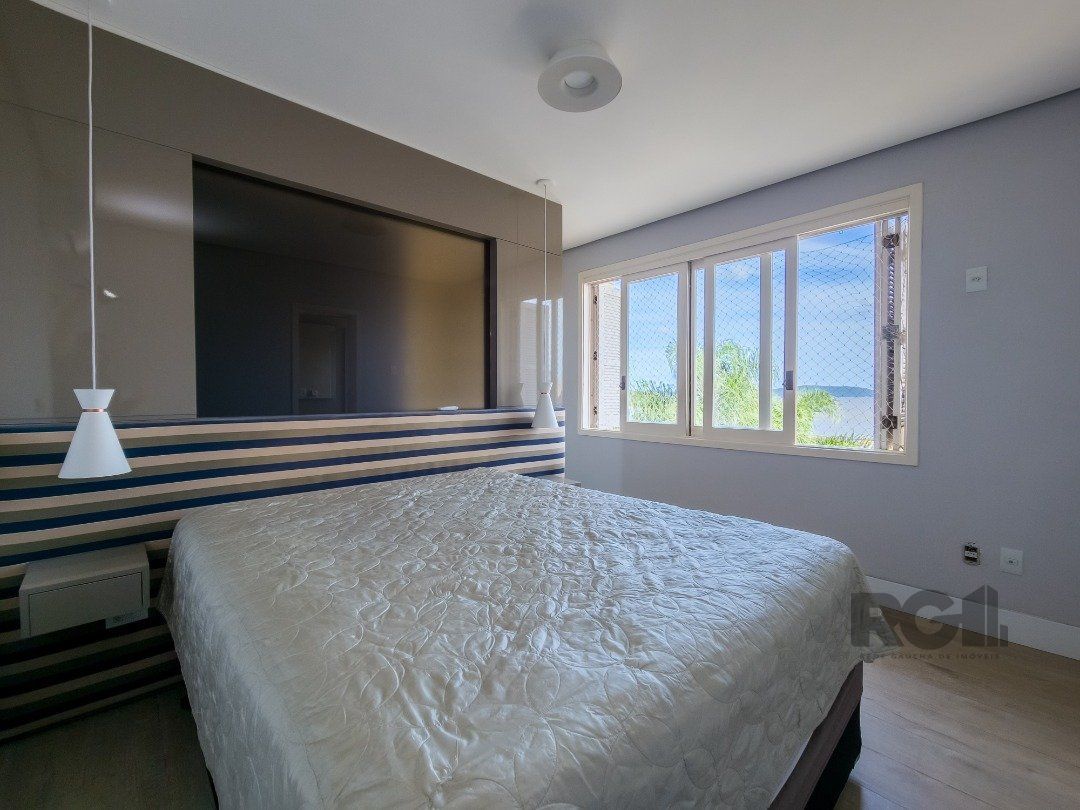 Casa de Condomínio à venda com 3 quartos, 239m² - Foto 19