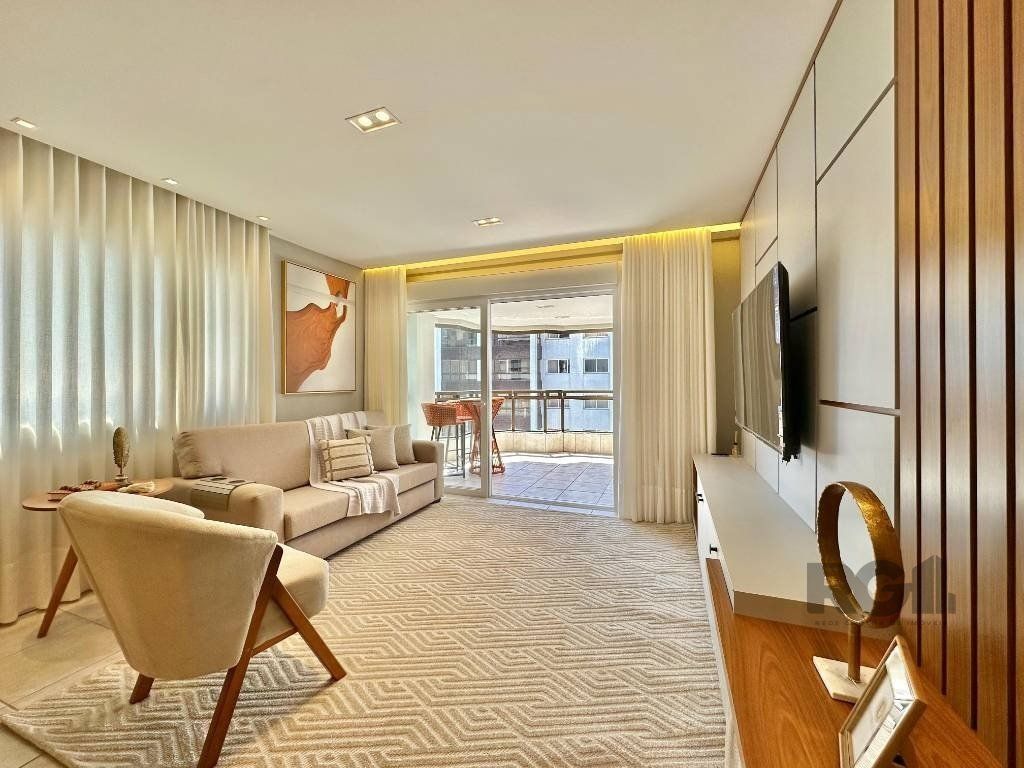 Apartamento à venda com 2 quartos, 67m² - Foto 2