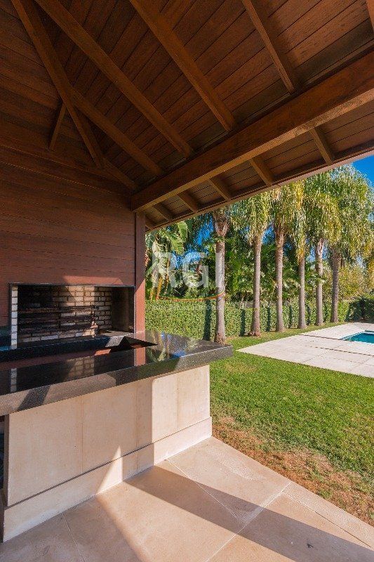 Casa de Condomínio à venda com 4 quartos, 322m² - Foto 9