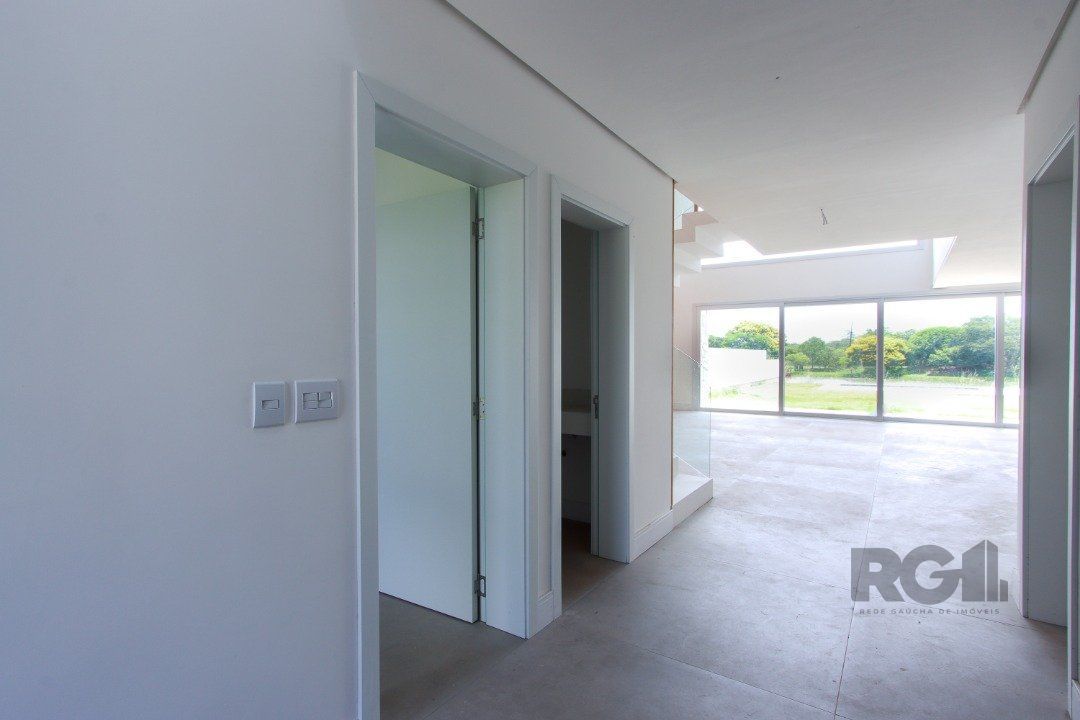 Casa de Condomínio à venda com 4 quartos, 300m² - Foto 5