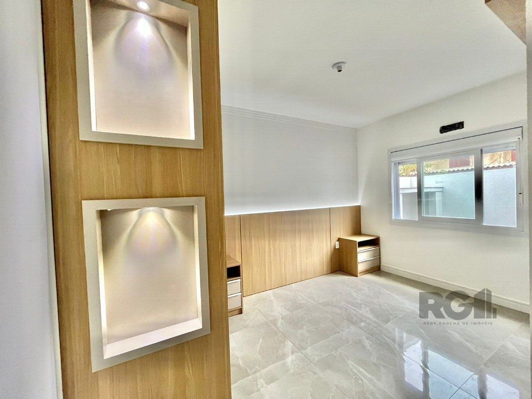 Casa à venda com 2 quartos, 95m² - Foto 11