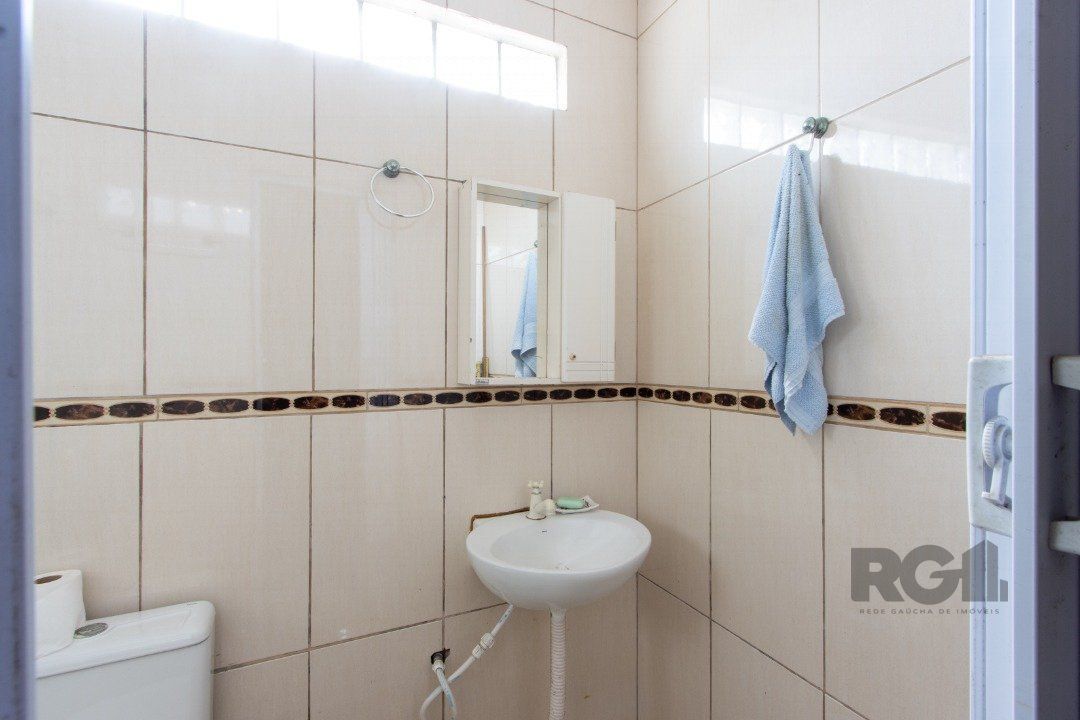 Casa à venda com 6 quartos, 288m² - Foto 32