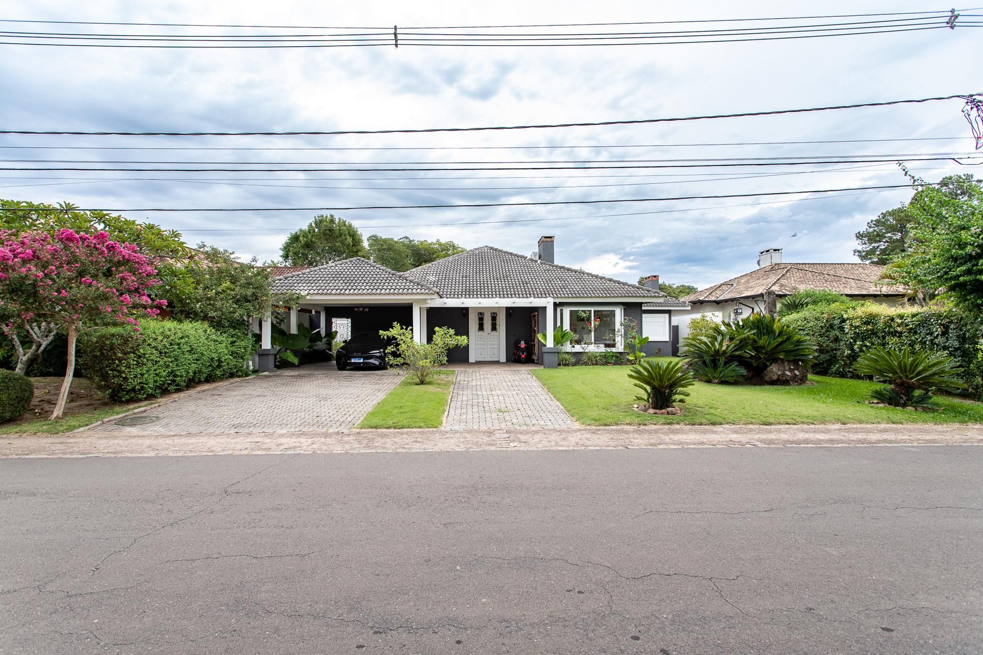 Casa de Condomínio, 4 dormitórios no bairro Terraville em Porto Alegre para Comprar