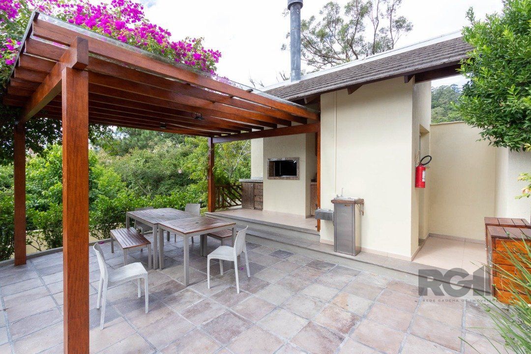Casa de Condomínio à venda com 3 quartos, 259m² - Foto 57