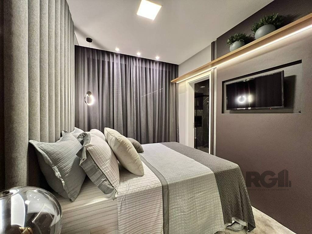 Casa de Condomínio à venda com 4 quartos, 243m² - Foto 28